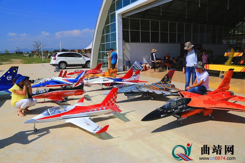 全国航空模型大赛11月19日在云南罗平举行